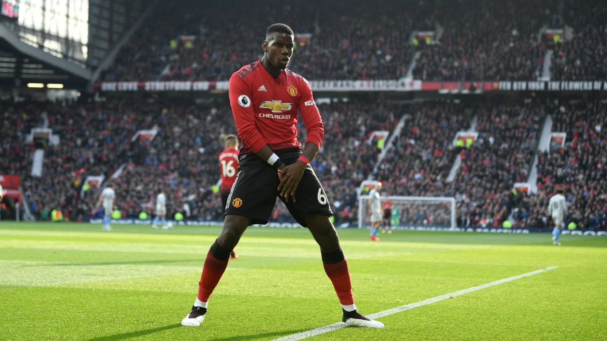 Pogba celebra un gol con el United