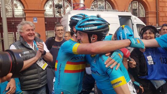 Izagirre celebra un triunfo