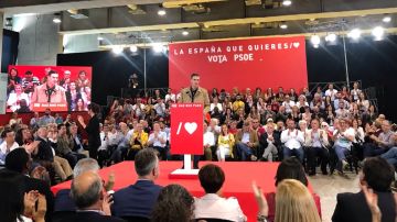 Pedro Sánchez en un acto electoral