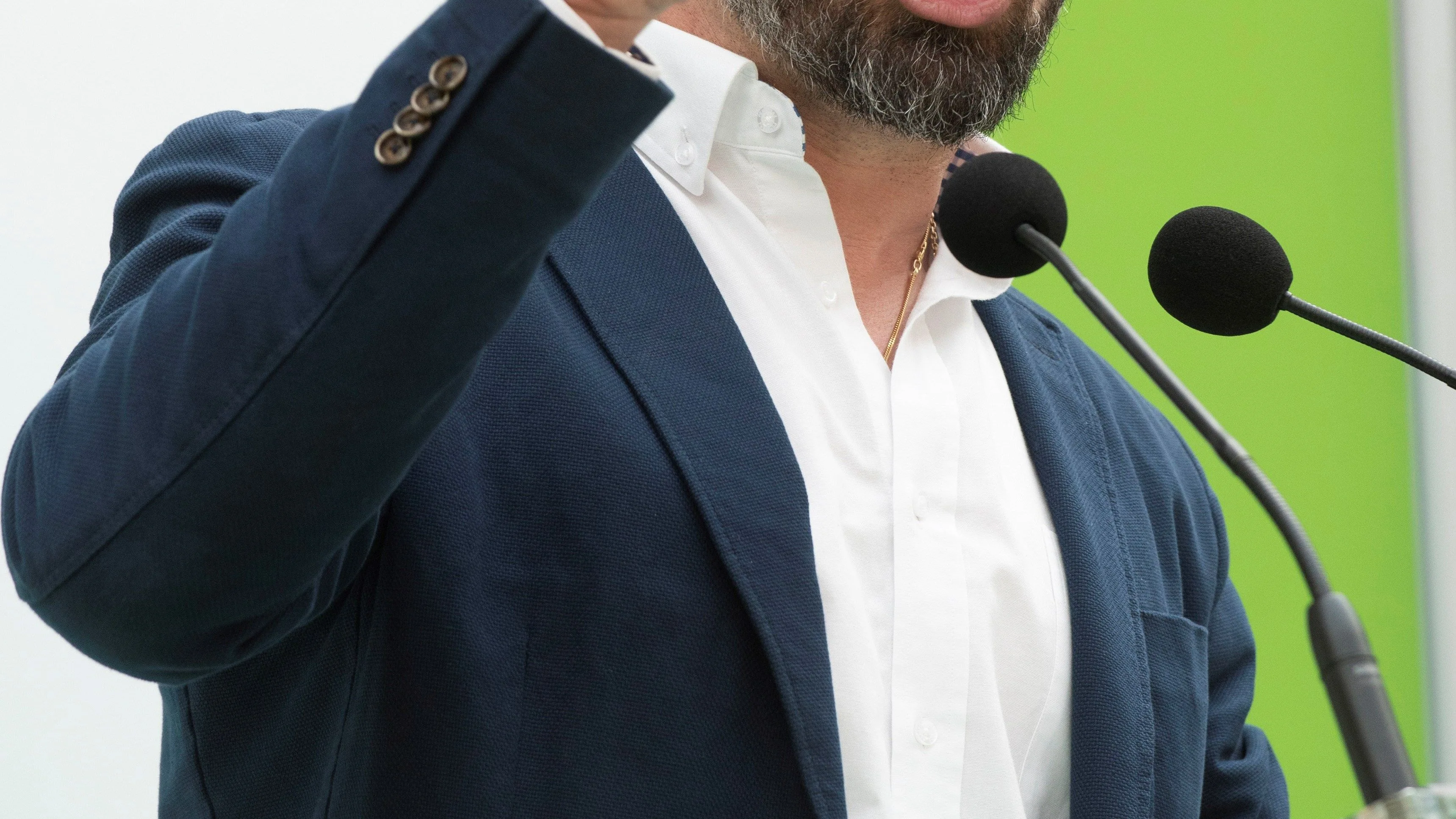  El candidato a la presidencia del Gobierno de Vox, Santiago Abascal