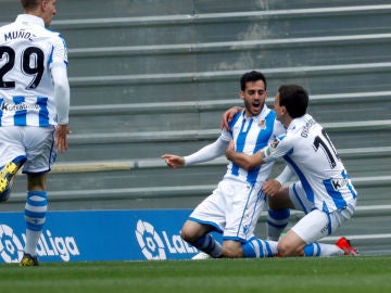 Juanmi celebra un gol Juanmi celebra un gol