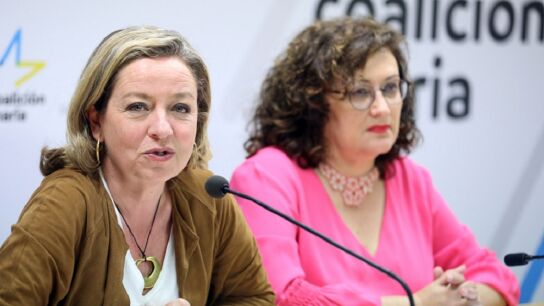 Las candidatas de CC al Congreso de los Diputados por Santa Cruz de Tenerife Ana Oramas y Guadalupe Gonz&aacute;lez