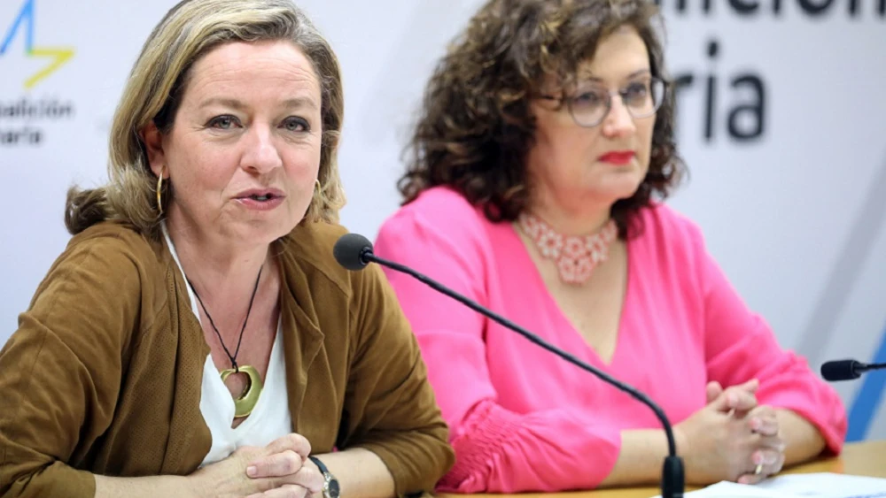 Las candidatas de CC al Congreso de los Diputados por Santa Cruz de Tenerife Ana Oramas y Guadalupe González