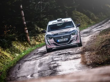 PEUGEOT 208R2 PEUGEOT 208R2