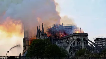 Notre Dame, devastada por las llamas