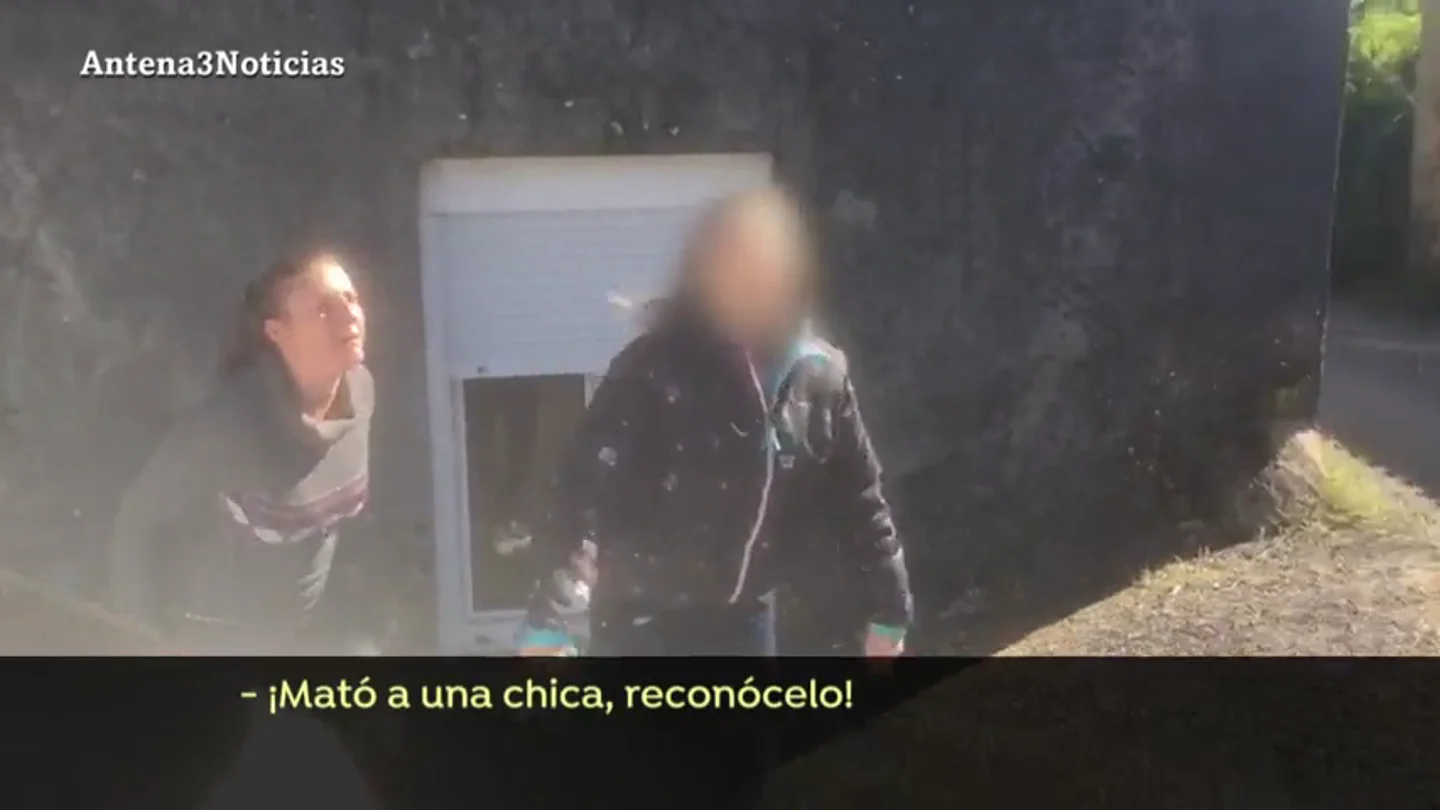 La tensa pelea entre las hermanas de 'El Chicle': "¡Mató a una chica, reconócelo!" La tensa pelea entre las hermanas de 'El Chicle': "¡Mató a una chica, reconócelo!"