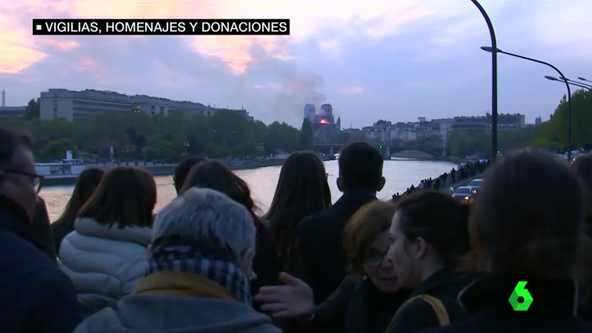 Duelo en Francia por el incendio que ha asolado Notre-Dame: "Hay cosas que no recuperaremos jamás"