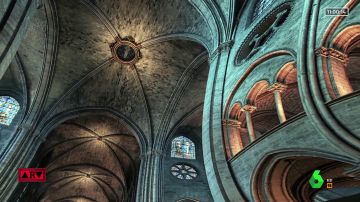 El homenaje a Notre-Dame: el techo de la catedral parisina preside el plató de Al Rojo Vivo