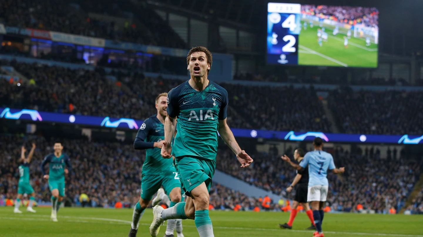 Fernando Llorente celebra su gol ante el Manchester City Fernando Llorente celebra su gol ante el Manchester City