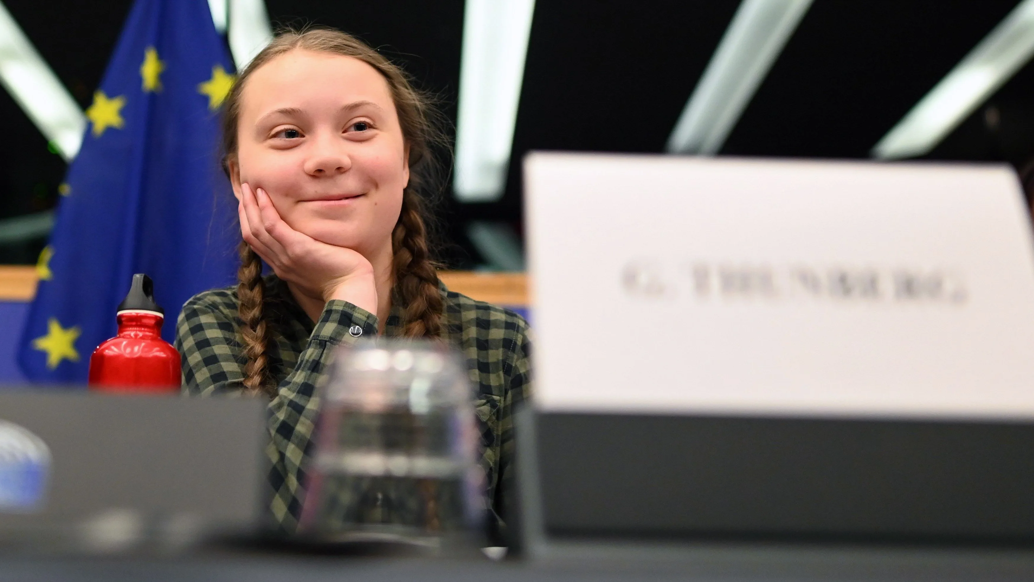 Greta Thunberg durante su discurso en el Parlamento Europeo