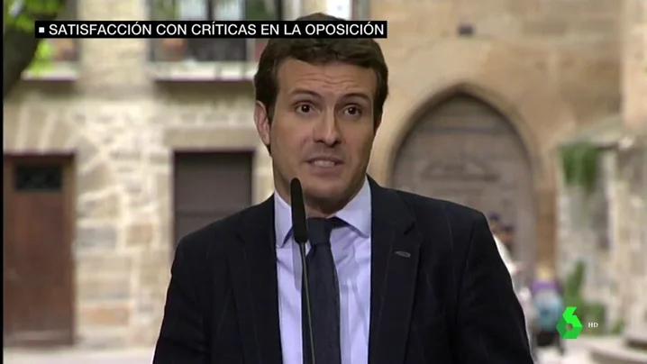 Pablo Casado, ante los medios