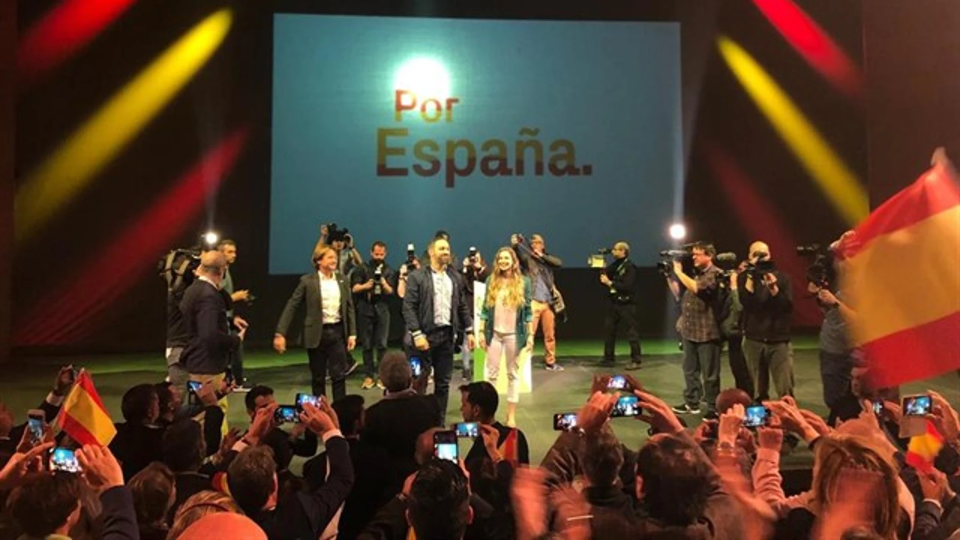 Santiago Abascal en un acto de campaña de Vox