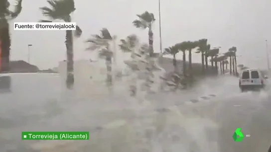 Temporal en Torrevieja La Comunitat Valenciana y Murcia sufren el mayor temporal de lluvia y viento en abril en 50 años