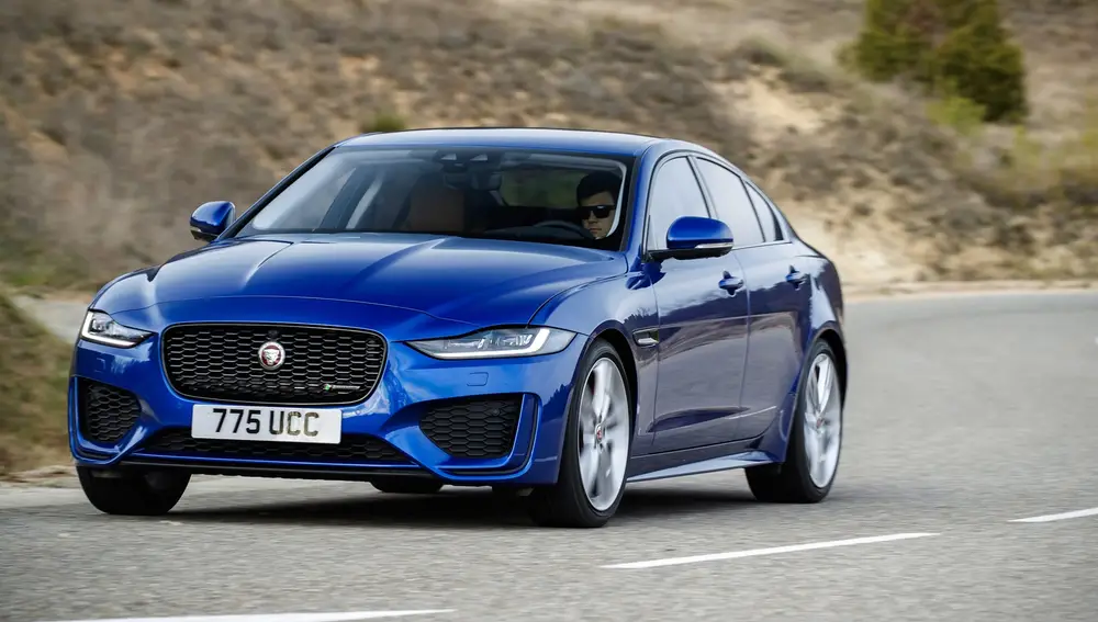 Jaguar XE 2020