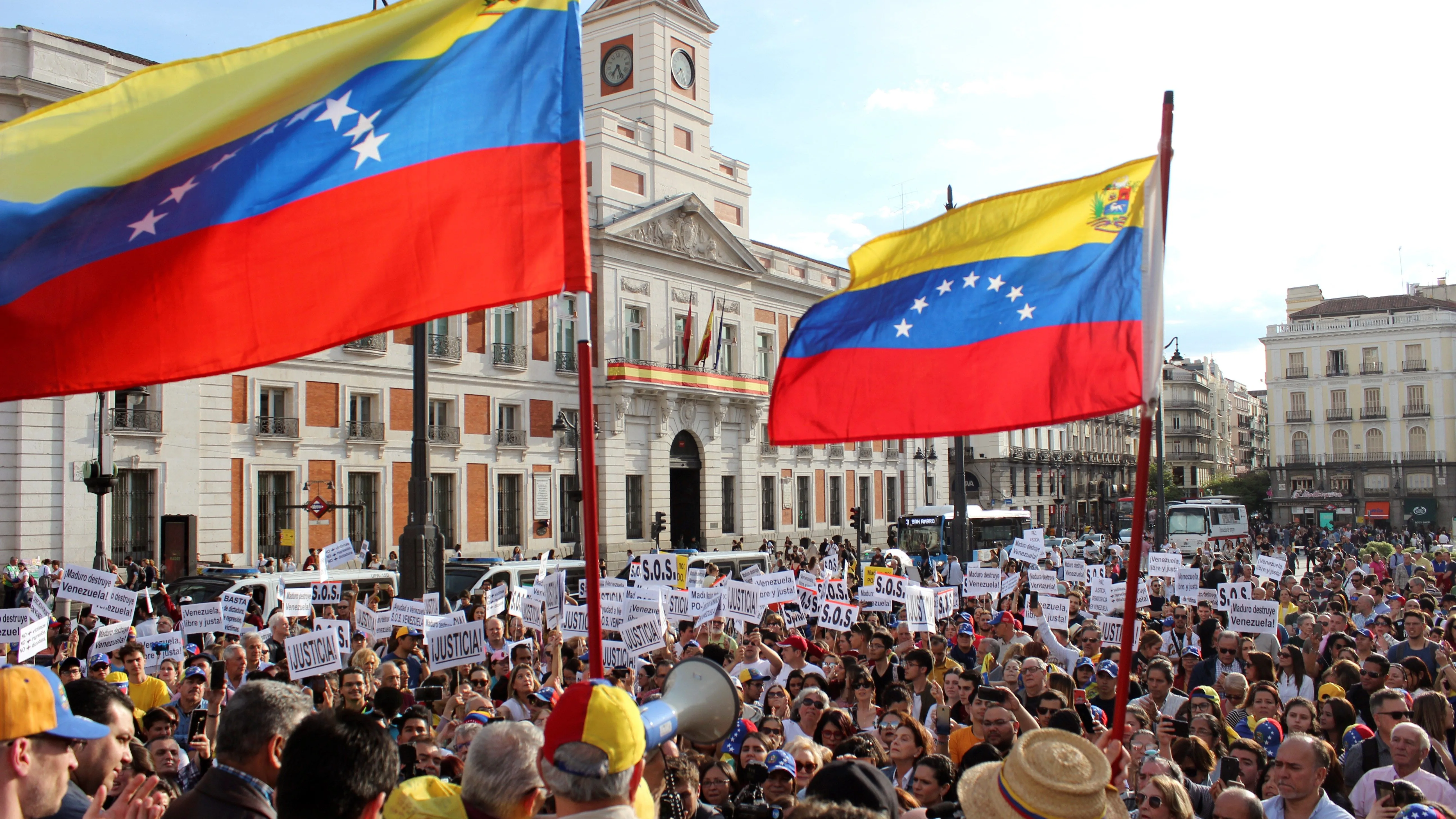 La concentración de venezolanos que ha tenido lugar en la Puerta del Sol de Madrid