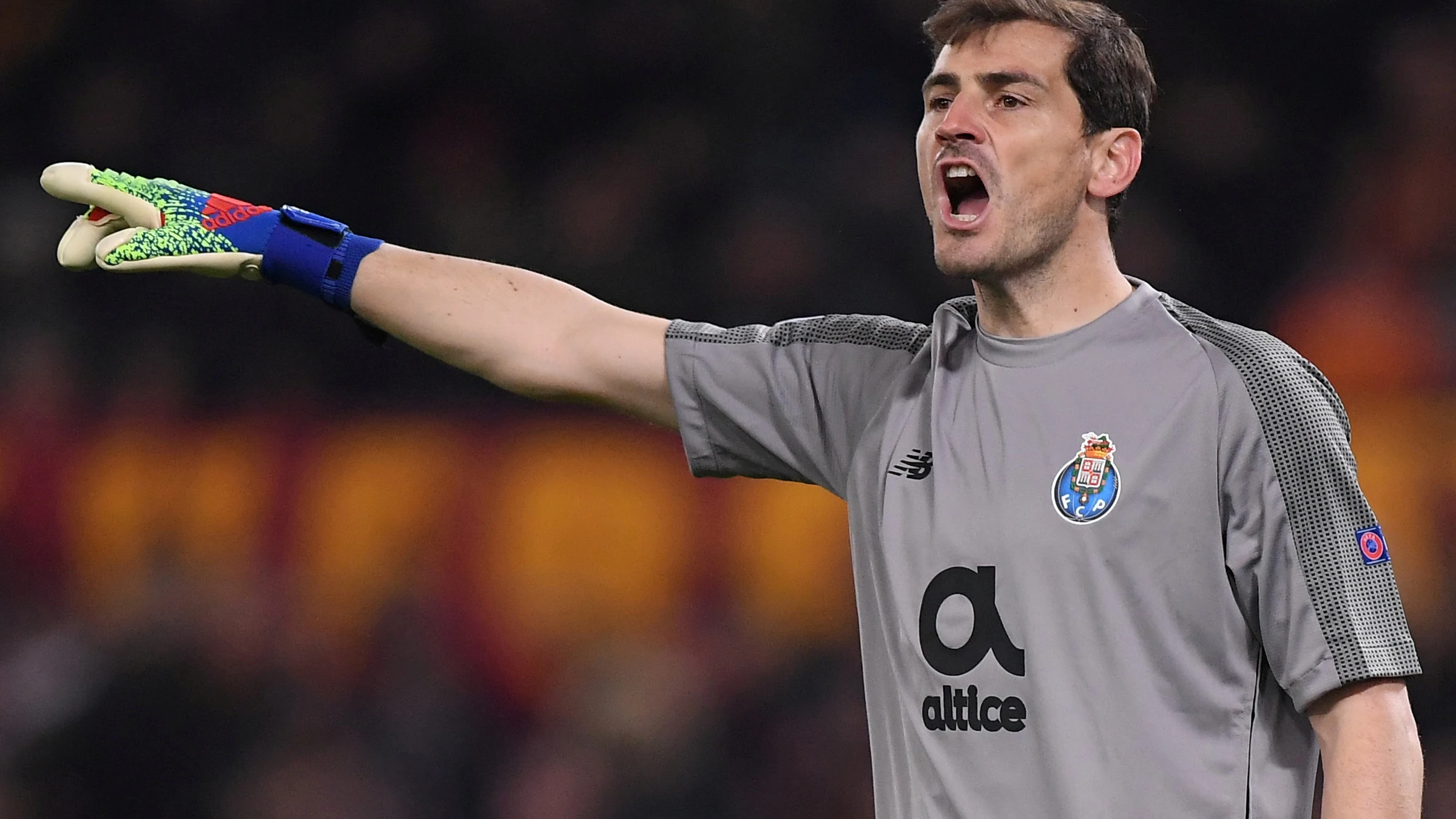 Iker Casillas, durante un partido con el Oporto