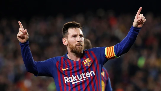 Leo Messi celebra uno de sus goles contra el Liverpool Leo Messi celebra uno de sus goles contra el Liverpool