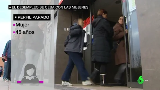 Mujer, mayor de 45 años y con educación secundaria: el perfil de las que más sufren el paro  Mujer, mayor de 45 años y con educación secundaria: el perfil de las que más sufren el paro