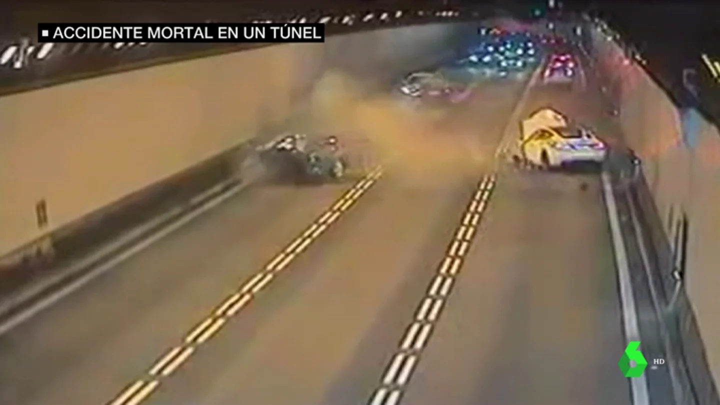 Un hombre muere en un impresionante accidente en un túnel de Barcelona Un hombre muere en un impresionante accidente en un túnel de Barcelona