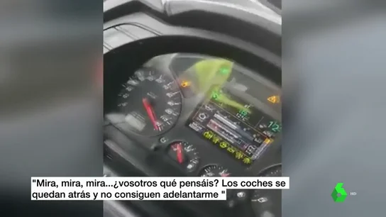 Así se jactaba en un vídeo el conductor de un camión que conducía por la autovía a 120 km/h Así se jactaba en un vídeo el conductor de un camión que conducía por la autovía a 120 km/h