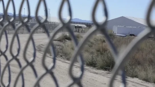 Trump gasta 40 millones de dólares en crear uno de los centros de detención de migrantes más grandes en Texas Trump gasta 40 millones de dólares en crear uno de los centros de detención de migrantes más grandes en Texas
