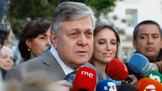 Imagen del padre de Leopoldo López en declaraciones a los medios Imagen del padre de Leopoldo López en declaraciones a los medios