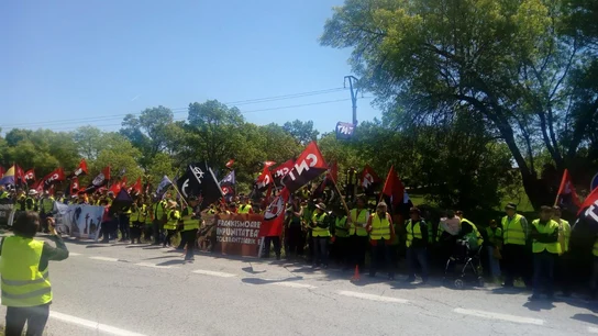 La CNT se concentra en el Valle de los Caídos para pedir la retirada de la cruz y el mausoleo franquista La CNT se concentra en el Valle de los Caídos para pedir la retirada de la cruz y el mausoleo franquista