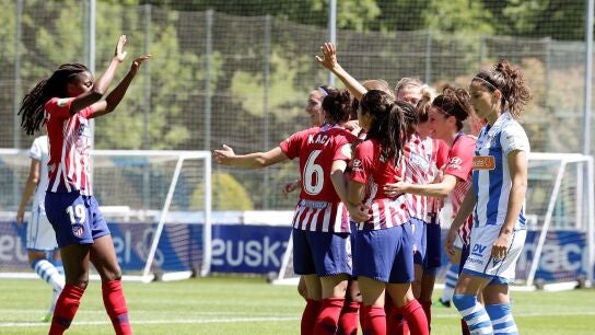 Las jugadoras del Atl&eacute;tico celebran la victoria