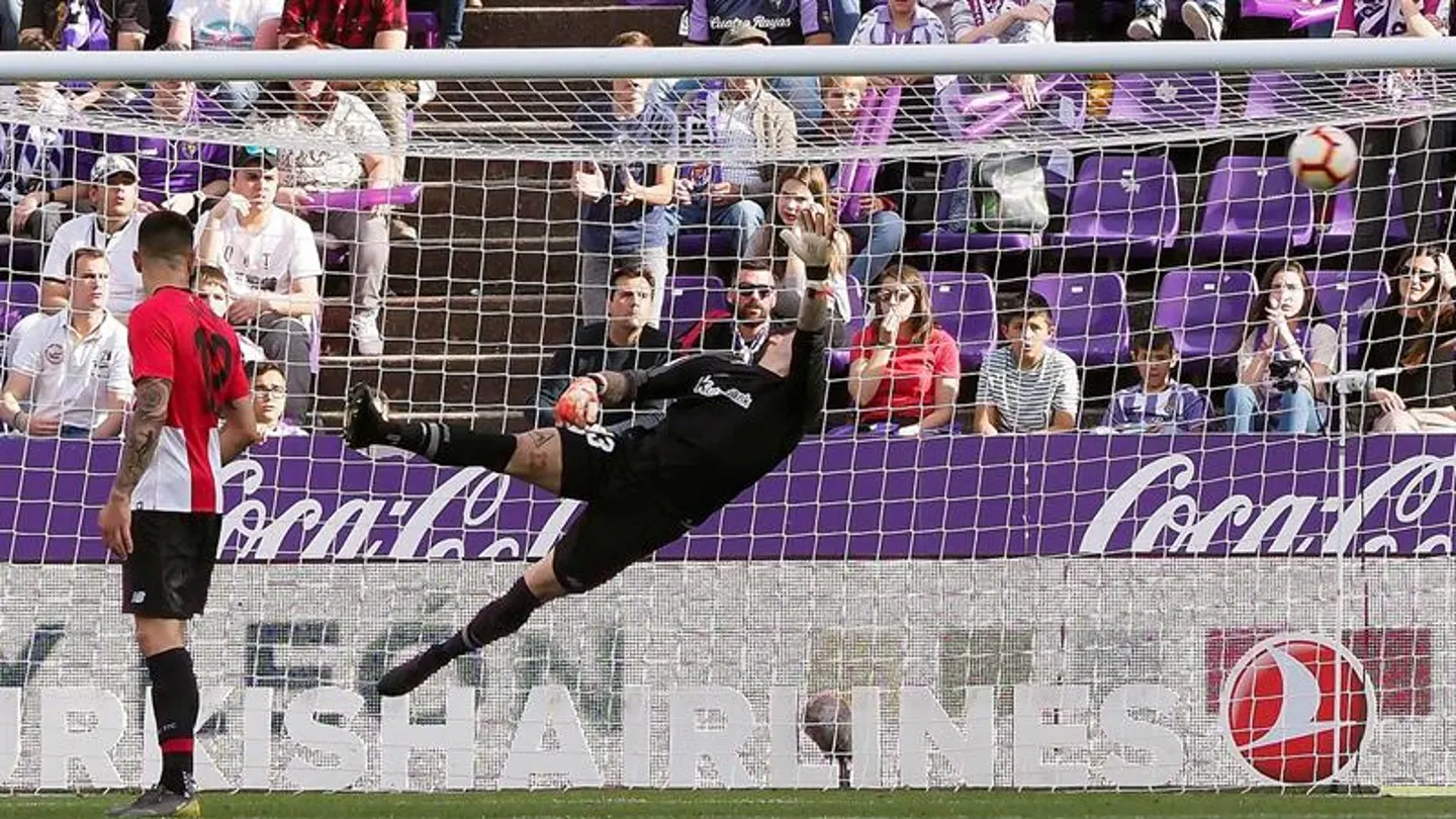 El Valladolid marca el gol que le saca del descenso ante el Athletic El Valladolid marca el gol que le saca del descenso ante el Athletic