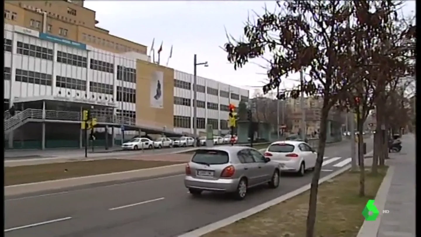 Imagen del la fachada del hospital donde el menor está ingresado Imagen del la fachada del hospital donde el menor está ingresado
