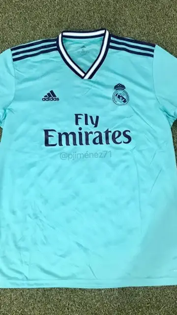La supuesta tercera equipación del Madrid para la 2018/2019 La supuesta tercera equipación del Madrid para la 2018/2019