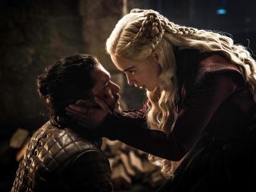 Jon y Daenerys en 'Juego de Tronos' Jon y Daenerys en 'Juego de Tronos'