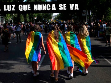 Cuatro jóvenes en el Orgullo de 2018 en Madrid Cuatro jóvenes en el Orgullo de 2018 en Madrid
