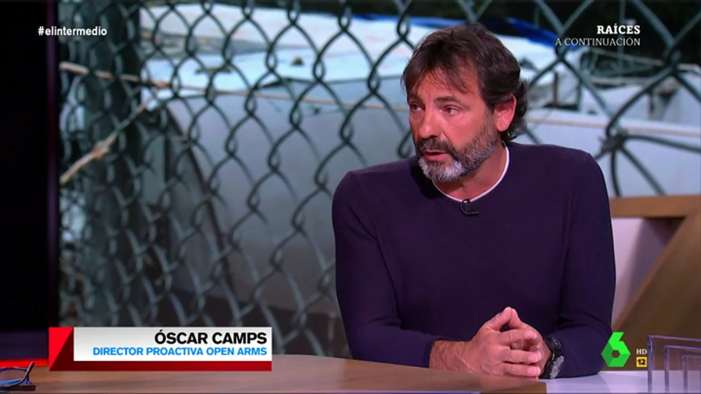 El llamamiento de Óscar Camps, director del Open Arms: "La situación es crítica, hay niños expuestos a enfermedades e infecciones" El llamamiento de Óscar Camps, director del Open Arms: "La situación es crítica, hay niños expuestos a enfermedades e infecciones"