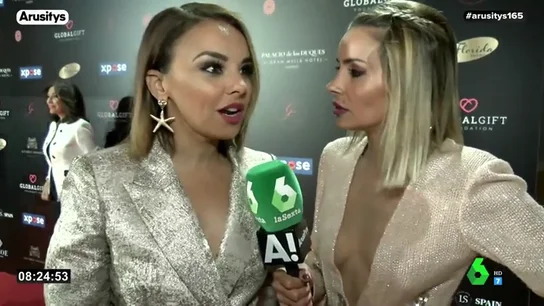 Chenoa y Bea Jarrín Chenoa y Bea Jarrín