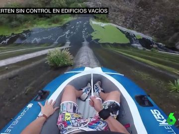 Jugarse la vida para conseguir la mejor imagen desde su monopatín: así actúan varios grupos de jóvenes Jugarse la vida para conseguir la mejor imagen desde su monopatín: así actúan varios grupos de jóvenes