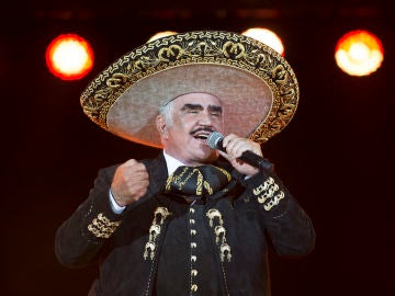 El cantante mexicano Vicente Fernández El cantante mexicano Vicente Fernández