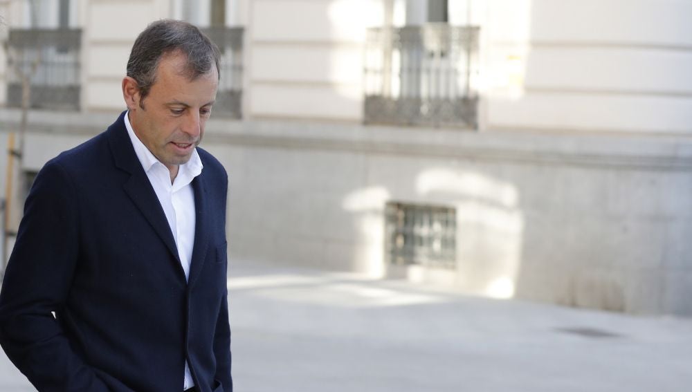 mil arena suficiente La Fiscalía recurre la absolución de Sandro Rosell y pide un nuevo juicio  contra él