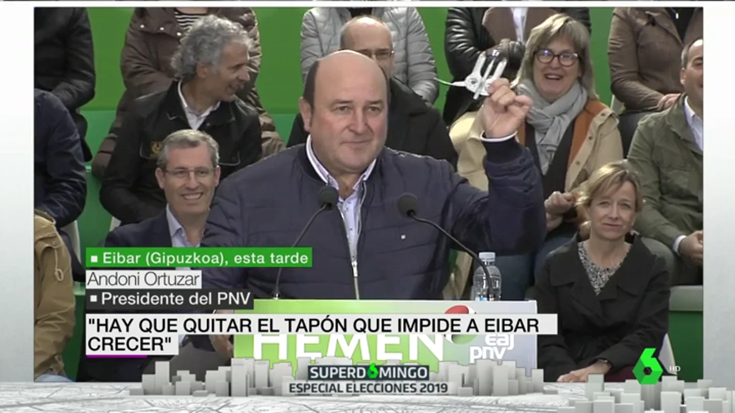 Andoni Ortuzar tira de sacacorchos para "quitar el tapón" del PSOE que gobierna en Eibar Andoni Ortuzar tira de sacacorchos para "quitar el tapón" del PSOE que gobierna en Eibar