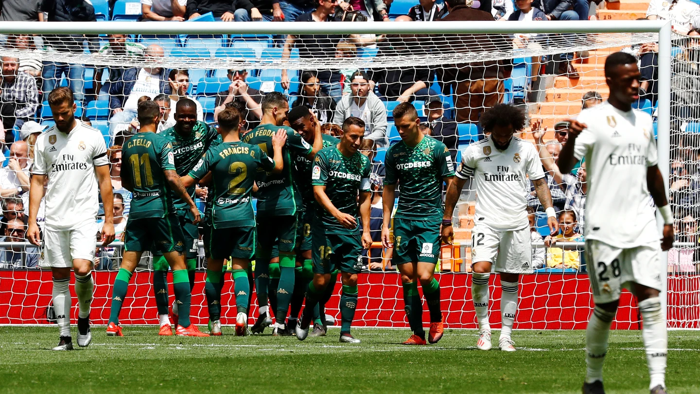 Los futbolistas del Betis celebran su gol ante el Real Madrid Los futbolistas del Betis celebran su gol ante el Real Madrid