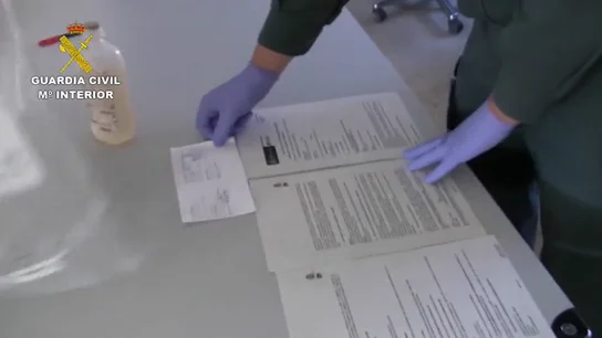Detienen a 13 personas por administrar medicamentos irregulares a animales en Burgos Detienen a 13 personas por administrar medicamentos irregulares a animales en Burgos