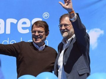 El expresidente del Gobierno Mariano Rajoy y el candidato del PP a la Presidencia de la Junta de Castilla y León, Alfonso Fernández Mañueco El expresidente del Gobierno Mariano Rajoy y el candidato del PP a la Presidencia de la Junta de Castilla y León, Alfonso Fernández Mañueco