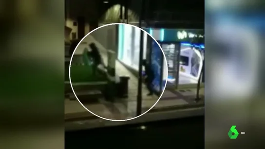 Buscan a tres asaltantes de una tienda de telefonía móvil en Huesca Buscan a tres asaltantes de una tienda de telefonía móvil en Huesca