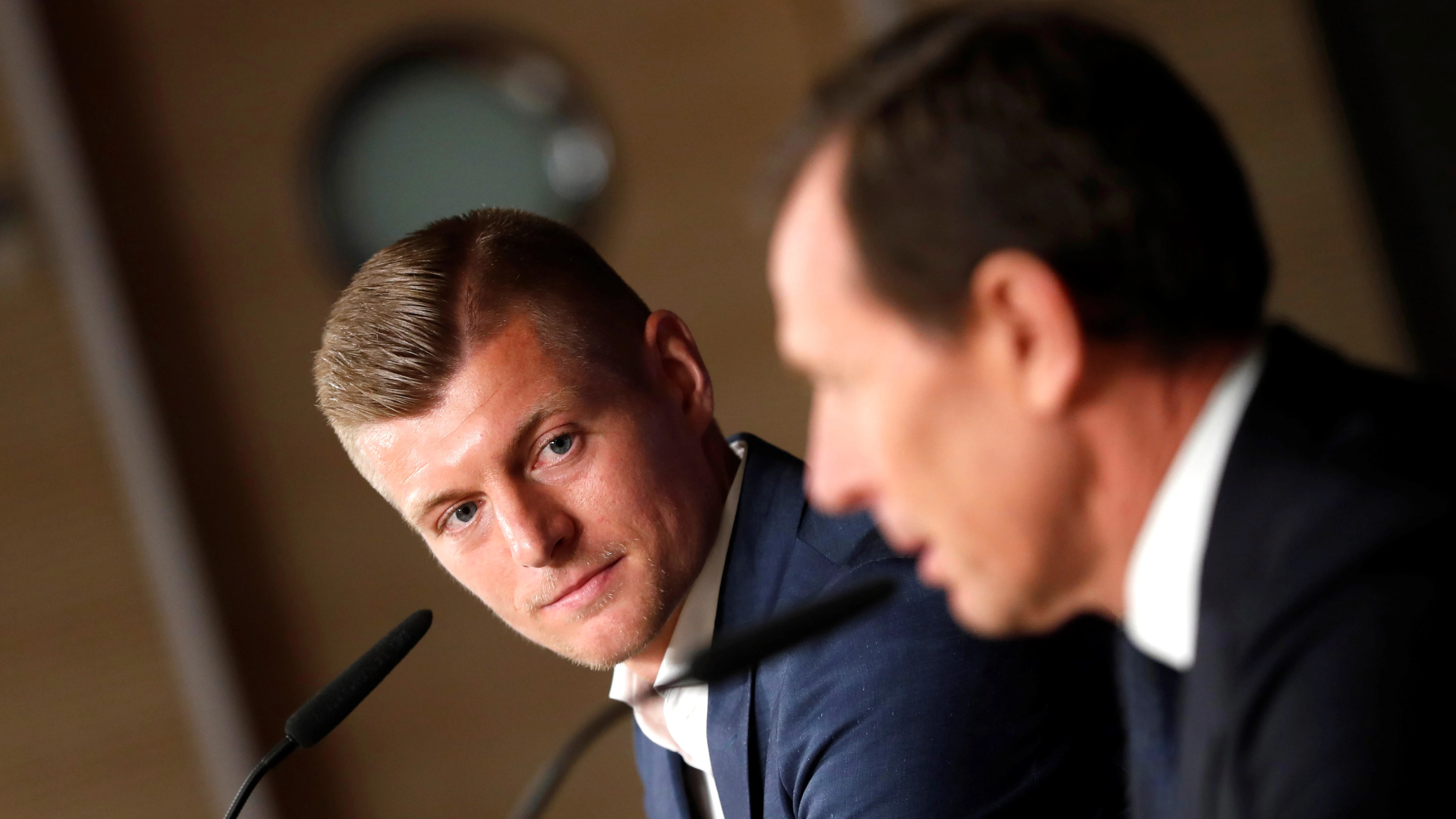 Toni Kroos, en la sala de prensa del Bernabéu Toni Kroos, en la sala de prensa del Bernabéu
