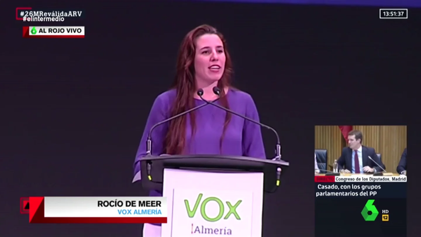 El surrealista alegato de una política de Vox sobre "los caballeros españoles" que "sujetan la puerta" a las mujeres El surrealista alegato de una política de Vox sobre "los caballeros españoles" que "sujetan la puerta" a las mujeres