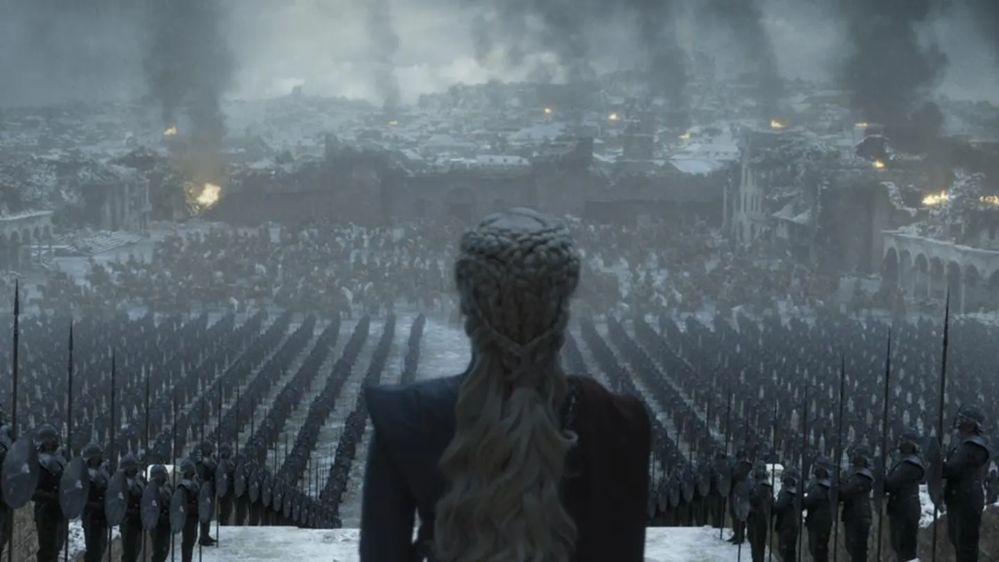 Daenerys, frente a su ejército Daenerys, frente a su ejército