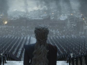 Daenerys, frente a su ejército Daenerys, frente a su ejército