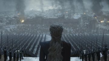Daenerys, frente a su ejército
