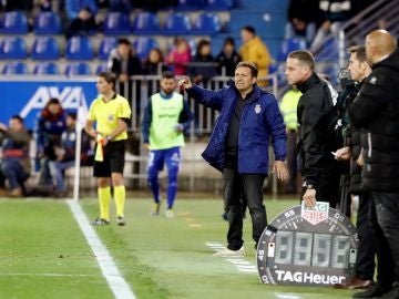 Eusebio Sacristán, durante un partido del Girona Eusebio Sacristán, durante un partido del Girona