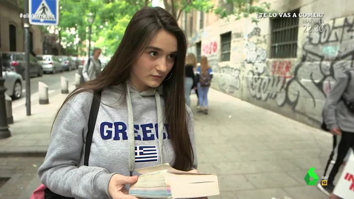 El Intermedio acude a las puertas de un instituto en Madrid